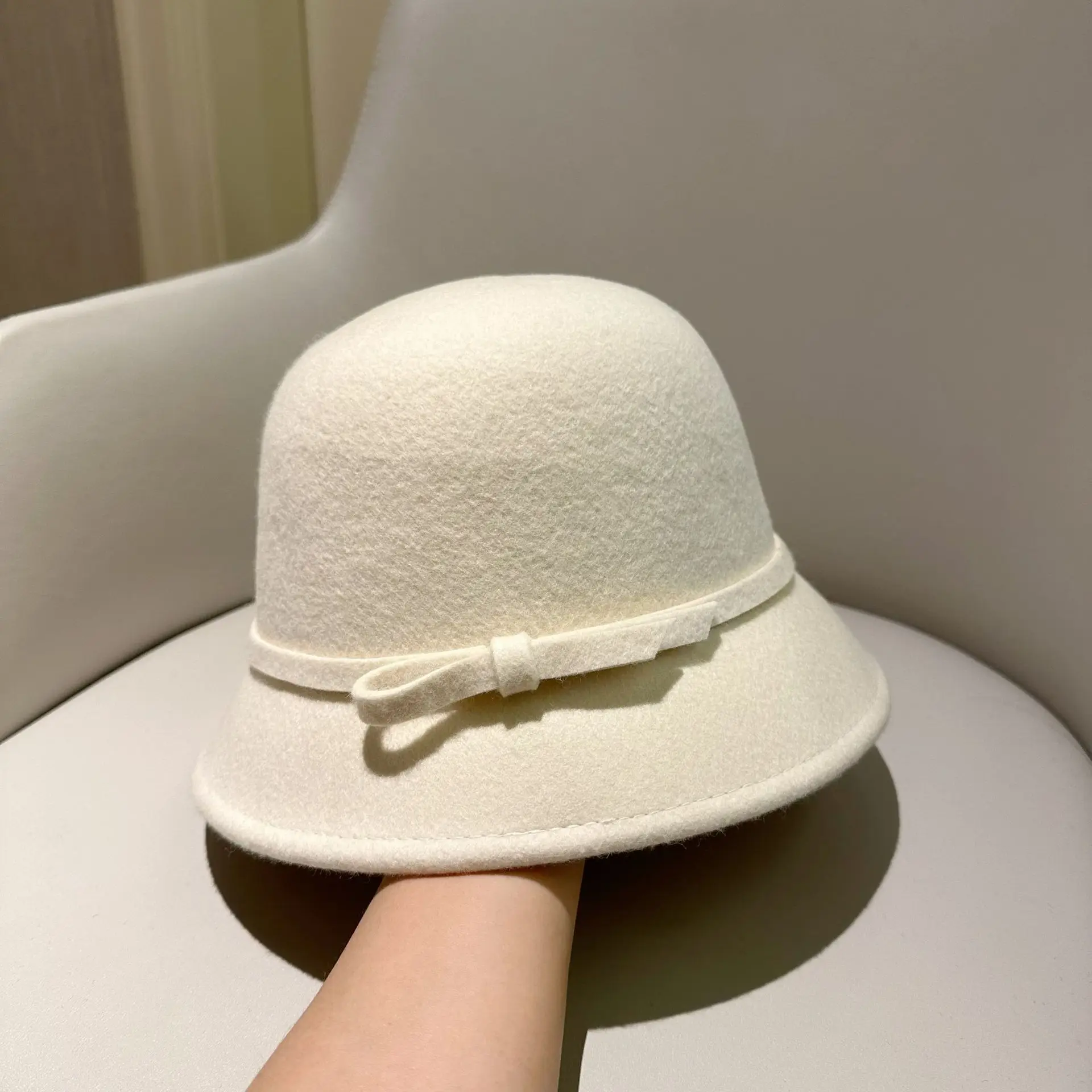 

Hepburn wind wool fisherman cap women's French vintage small fragrant wind top cap basin hat elegant temperament socialite hat