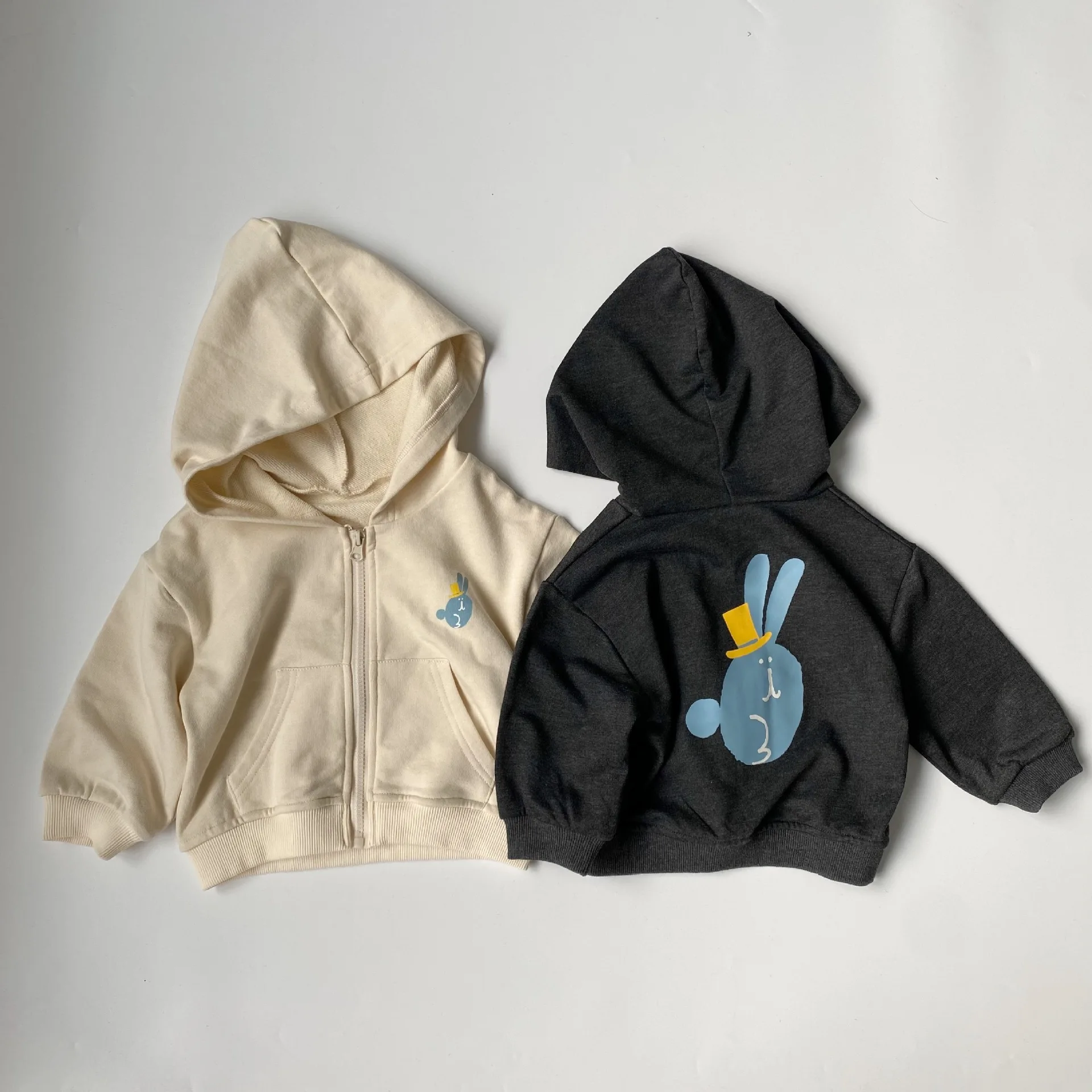 

Korean children's hooded sweater Cartoon printing hooded zipper jacket boys girls treasure sports and leisure versatile tops