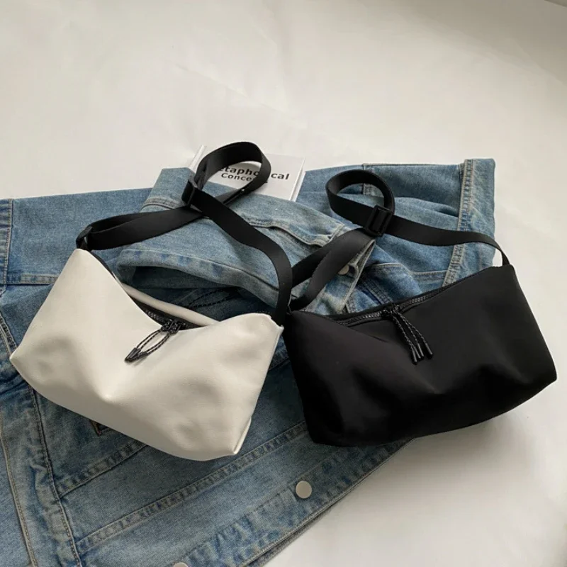 Women's Mini Casual Small Satchel Crossbody Bag Korean Simplified Nylon Shoulder Bag Lightweight Solid Color Travel Dumpling Bag