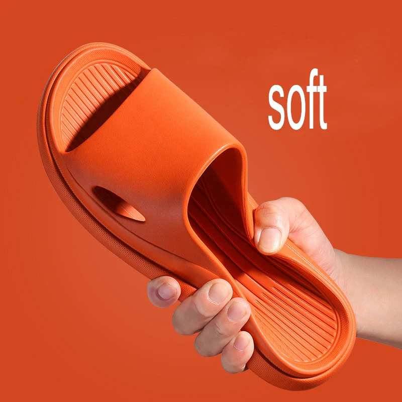 Unisex Men's Slippers Summer Platform Light Soft Men Slippers Clogs Couple Men Sandals Bathroom Slippers Non-slip EVA Slippers
