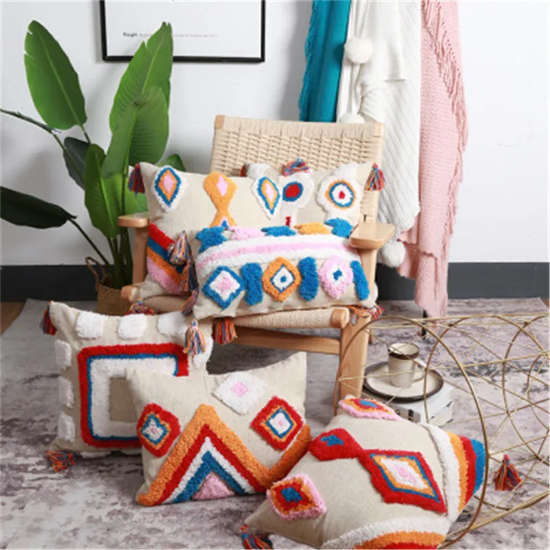 

Handmade Luxury Moroccan Style Cushion Cover Wool Tassels Boho Style Ethnic Colorful Pillow Cover 45x45cm/30x50cm HomeDecoration
