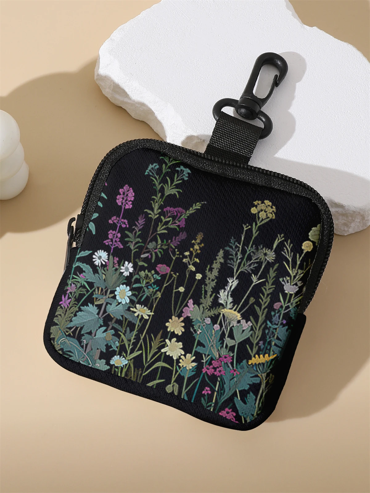 A flower patterned large capacity coin wallet, digital printed coin wallet, and storage bag are ideal choices for gifs