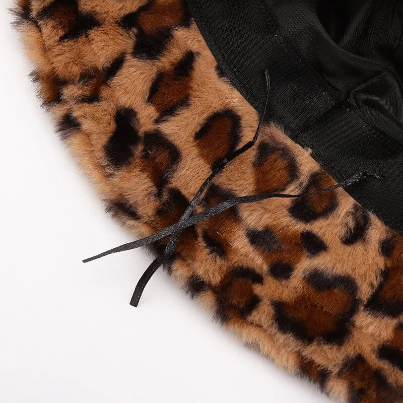 Women Hat Winter Show Face Little Leopard Print Fisherman Hat Versatile Warm Pot Ins Plush Bucket