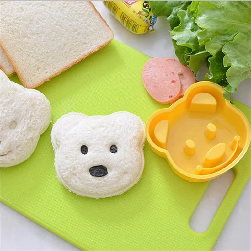 Description Picture 6 of itemSandwich Cutter and Sealer Bear Shape Sandwich Mold Cutter Cartoon Bread Sandwich Shaper DIY Biscuit Cookie Cake Mould