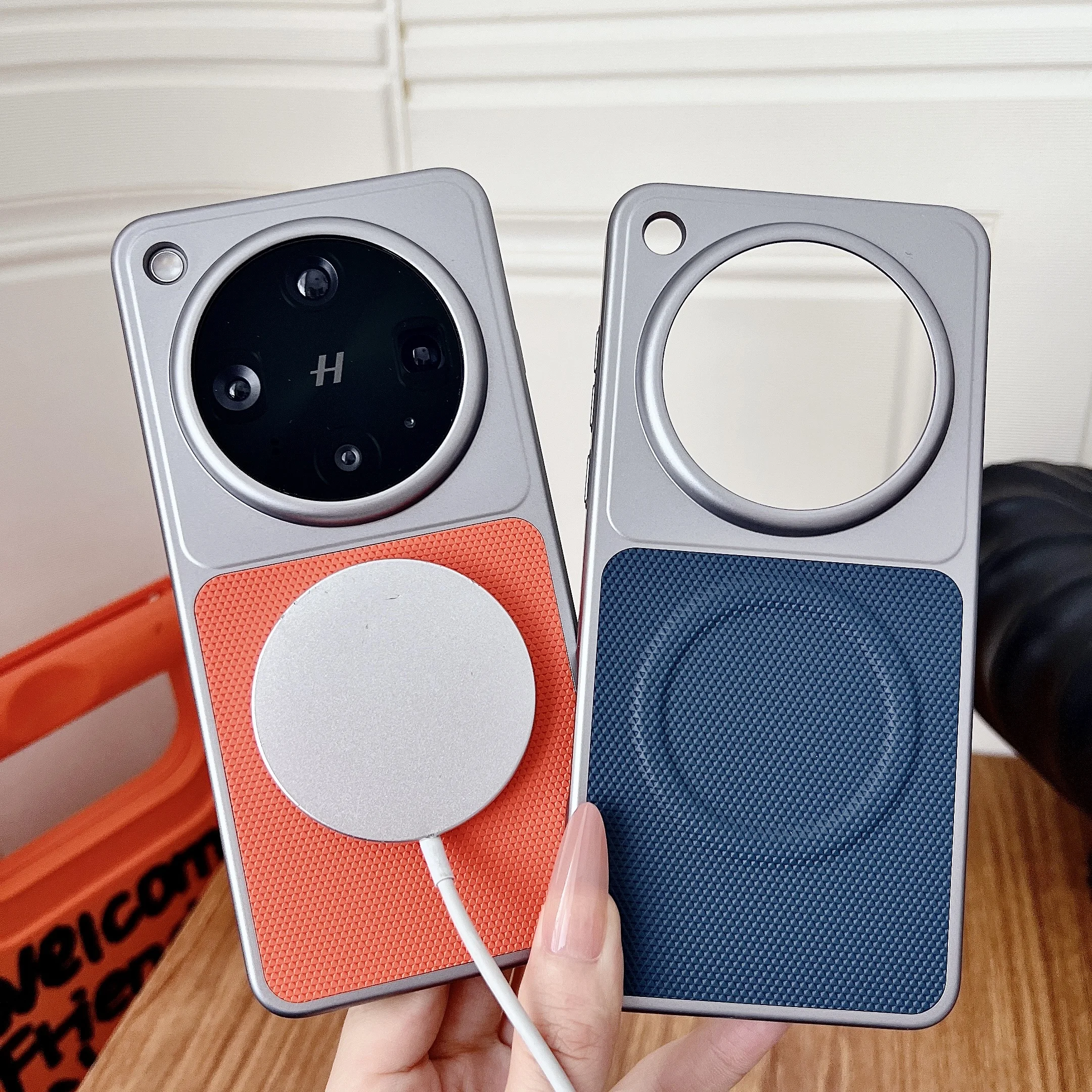 Luxury Triangular Pattern Magnetic Hard Shockproof Cover Case