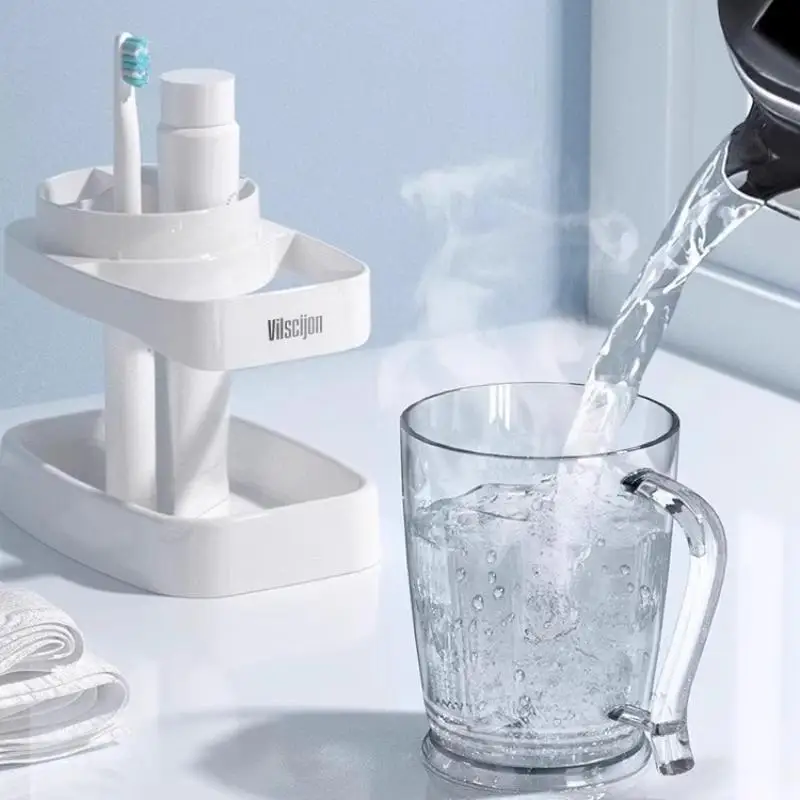Set accessori bagno con bicchiere portaspazzolini e risciacquo_voghion.com