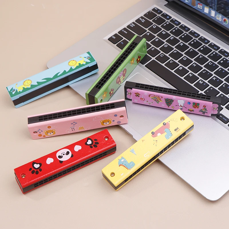 Diatonic Harmonica Chromatic Harmonica Kids Harmonica Mouth Harp 16 Holes Key Wood/Iron Harmonica Mouth Organ Kids Musical Wind Instrument Gift Toy Montessori Educational Toys Cartoon Pattern