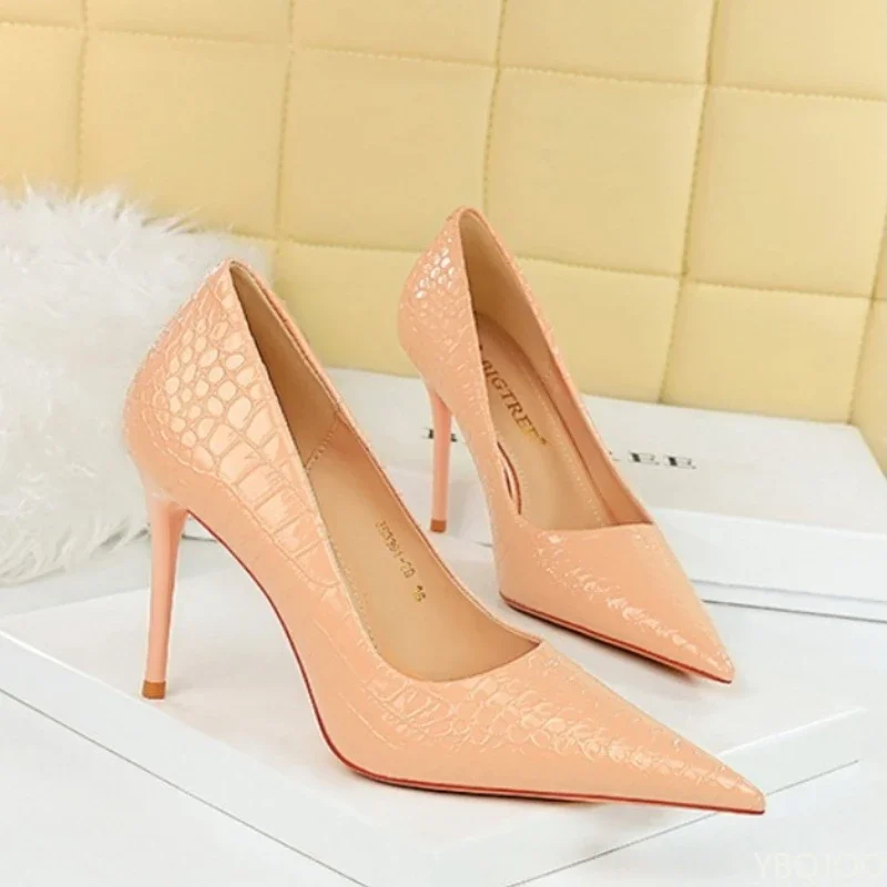 2025, kleine Größe, modisch und sexy, schlankmachende High Heels, schmale Absätze, flacher Mund, spitze Schlangenmuster, High Heels, einzelne Schuhe – Detail 13