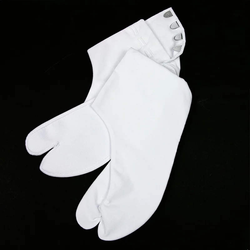 Japanese traditional foot bags and accessories for men's and women's foot bags with four buttons