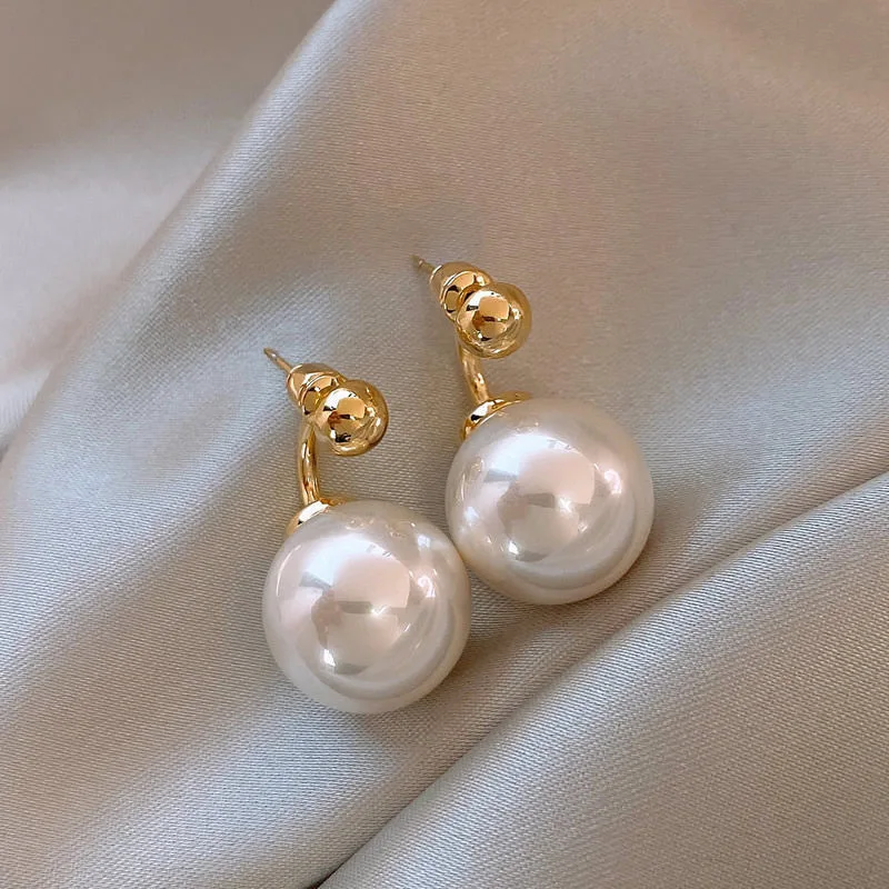 New Fashion Contracted Round Pearl Fine Earrings Joker Sweet Elegant Temperament Women Earrings Wedding Fashion Jewelry New Fashion Contracted Round Pearl Fine Earrings Joker Sweet Elegant Temperament Women Earrings Wedding Fashion Jewelry