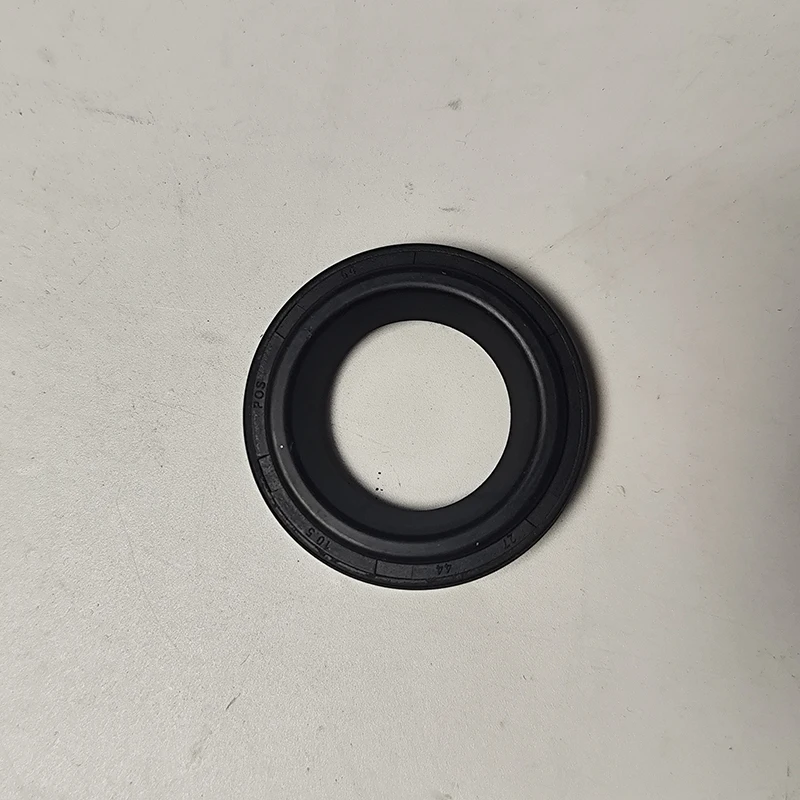TYRNT 4PCS Spark Plug Sleeve Seal Ring Oil Seal 22443-2E000 For Hyundai Accent Elantra i20 i30 Sonata KIA CEED RIO Sportage