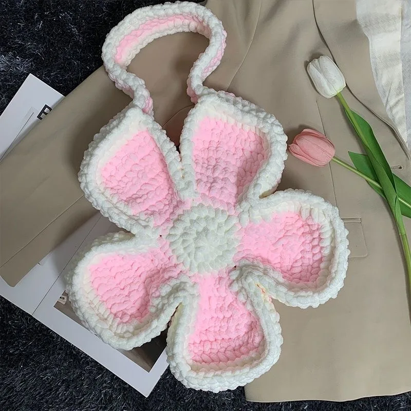 Flower crochet shoulder/hand bag #CCFB-02 Crochet pattern by Ting Fan |  Выкройки, Вязанная крючком сумка, Вязание