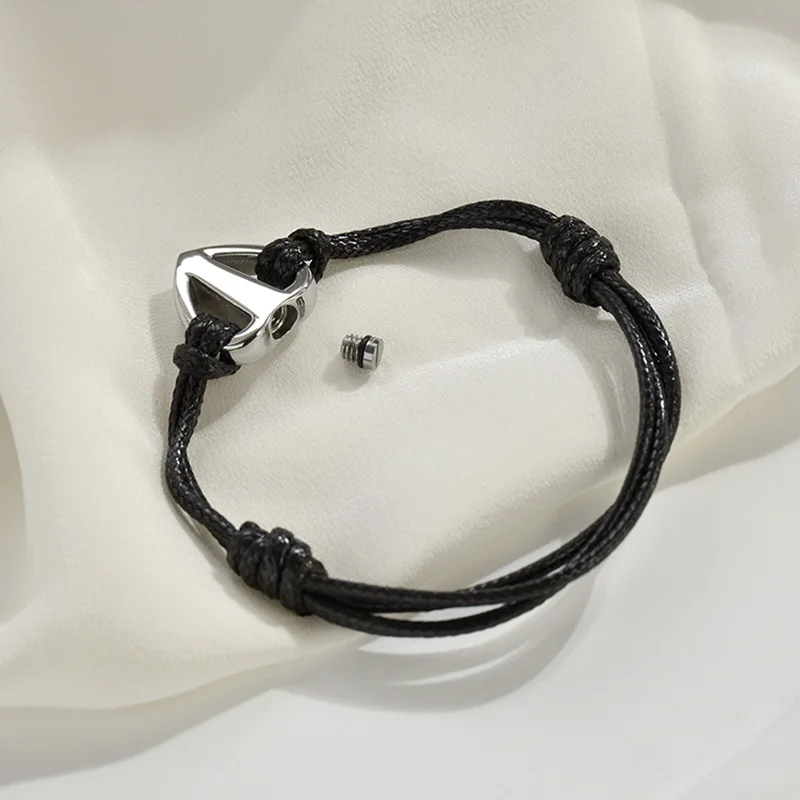 Custom Unisex Stainless Steel Heart Cremation Urns Bracelet for Ashes Memorial Bracelets Jewelry Adjustable Length 17cm-25cm 5