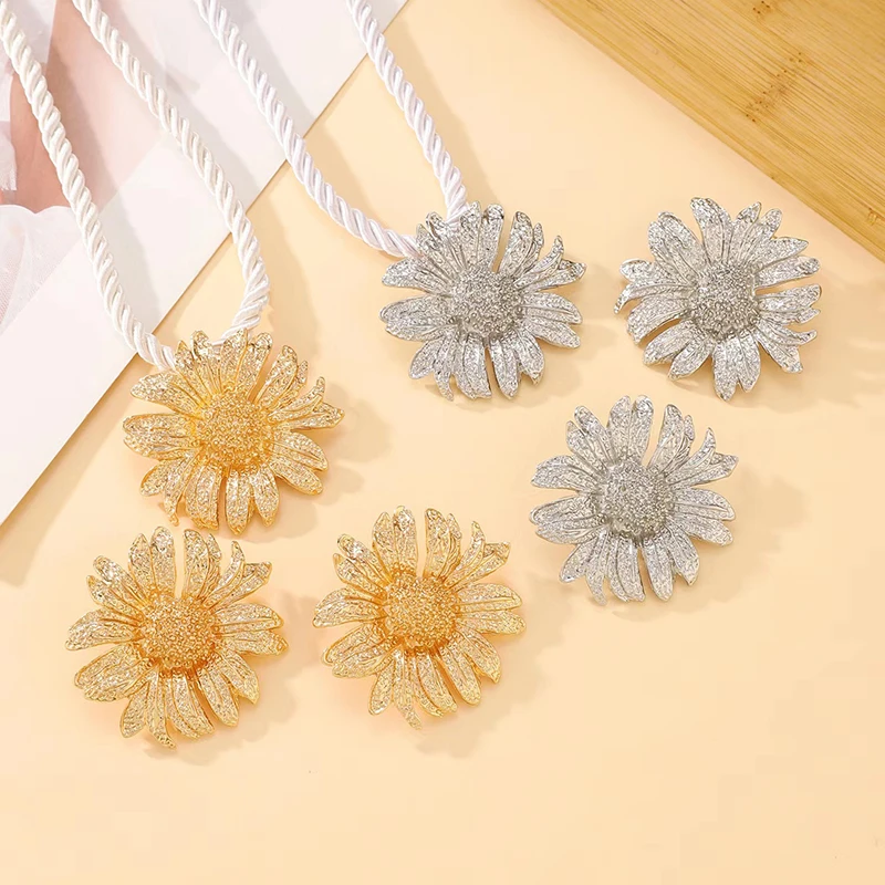 Jewelry Sets 3 Pcs/set Starfish Pendant Necklace Ocean Style Earrings Women