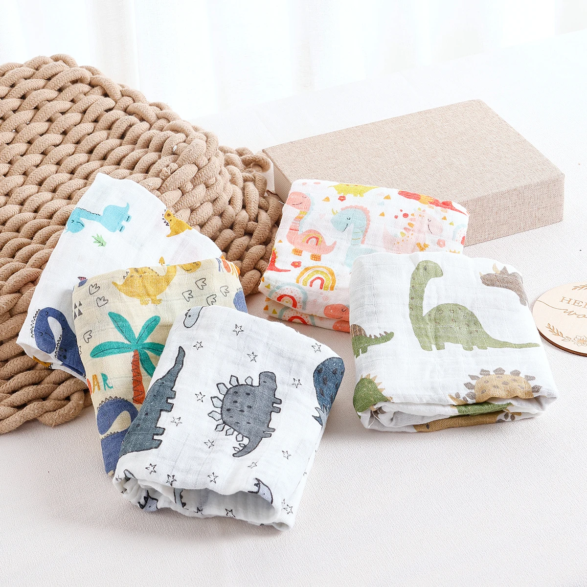 HappyFlute New Combined Dinosaur Print 5Pcs/set Muslin Swaddle Feeding Burp Cloth Newborn Soft Bamboo Cotton Fabric Blanket Wipe
