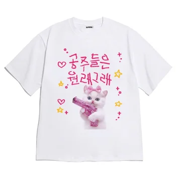 Korean Style Versatile Fashion Retro Cute Cat with Pink Gun T-Shirt Korean Text Graphic Casual Short Sleeve Tee White Oversized 1