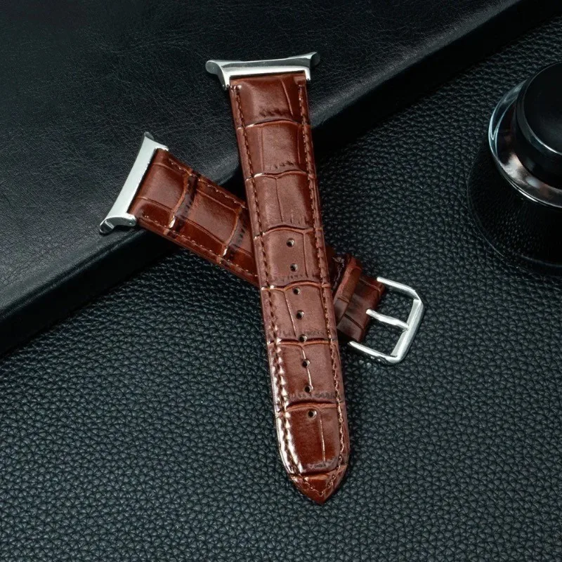 Premium Leather Strap Bracelet for Galaxy Watch 8 Ultra - No Gaps Design, 40mm/44mm Classic