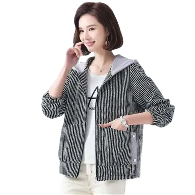 

Женская короткая куртка с капюшоном, свободная повседневная приталенная куртка в Корейском стиле, верхняя одежда, весна-осень 2023