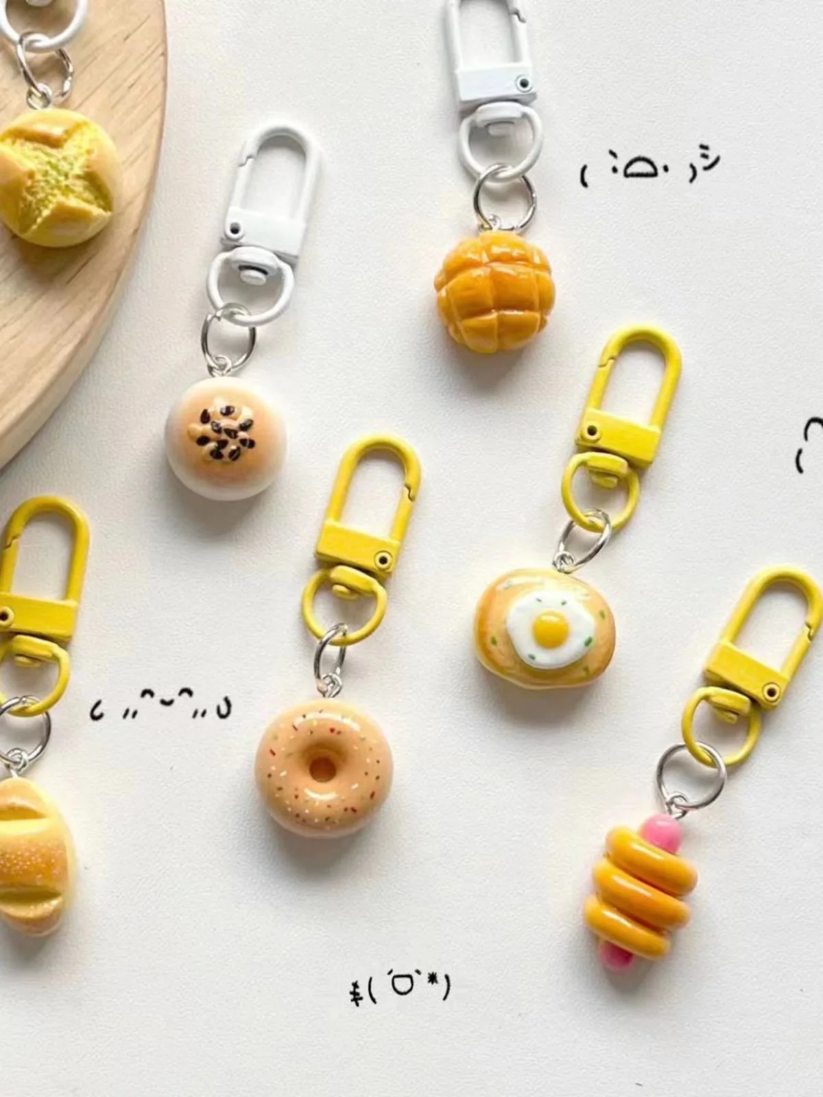 ImitationFoodKeychainBreadWomensBagPendantMiniExquisiteIns