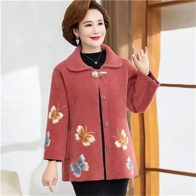 Mom's Autumn and Winter Fashionable Red Mink Fleece Lapel Coat Middle Aged And Elderly Grandma's Noble Embroidered Jacket P93
