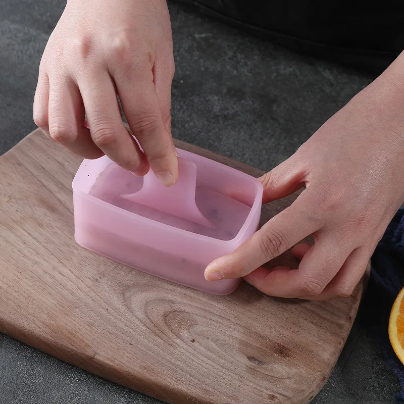 Description Picture 4 of itemDIY Sushi Mold Maker New Food Press Non Stick Rectangular Triangle Sushi Kit Japanese Tools Kitchen Bento Onigiri Rice Ball Set