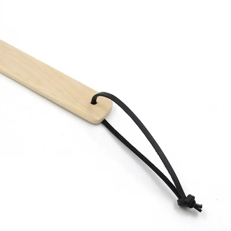 Manual Fly Swatter Sturdy Heavy Duty Leather Fly Swatters Indoor/Outdoor Wooden Handle Indoor Outdoor Rustic Swatter