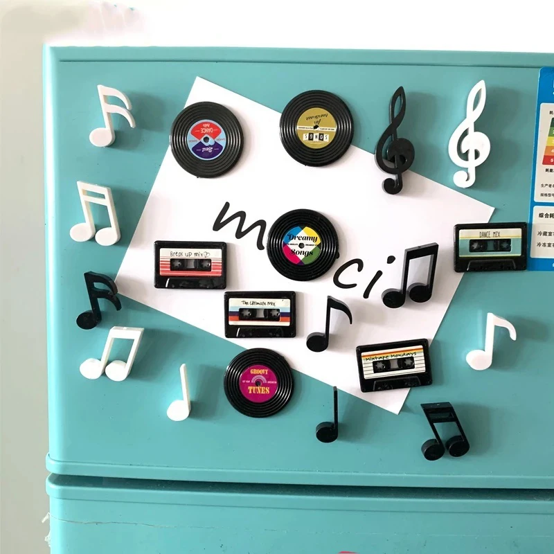 4PCS/ Set Creative Magnet Refrigerator Sticker/ Cute Nostalgia Cassette Disc 3D Magnet Sticker Tape Record Design Beautify Decor