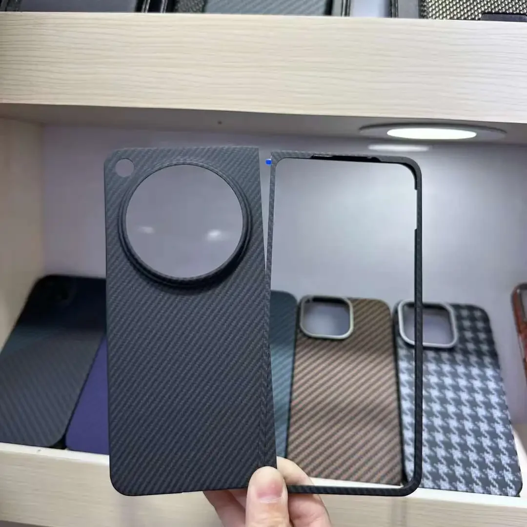 Premium Carbon Fiber Aramid Protection Case - Sleek Mobile Phone Cover