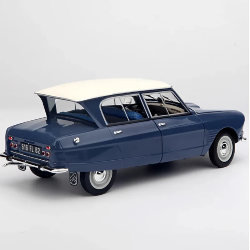 早春セール/DINKEY TOYS   「CITROEN  AMI 6 」 1967 Citroen Ami 6 Break Light Blue by BoS Models 1/18 Scale