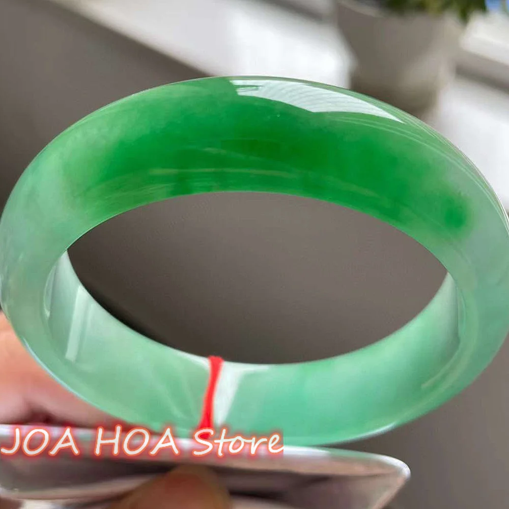 Latest Quality Ice Glutinous Jadeite Bracelet Emerald Green Jade Delicate Bangle Exquisite Fashion Handring Fine Jewelry