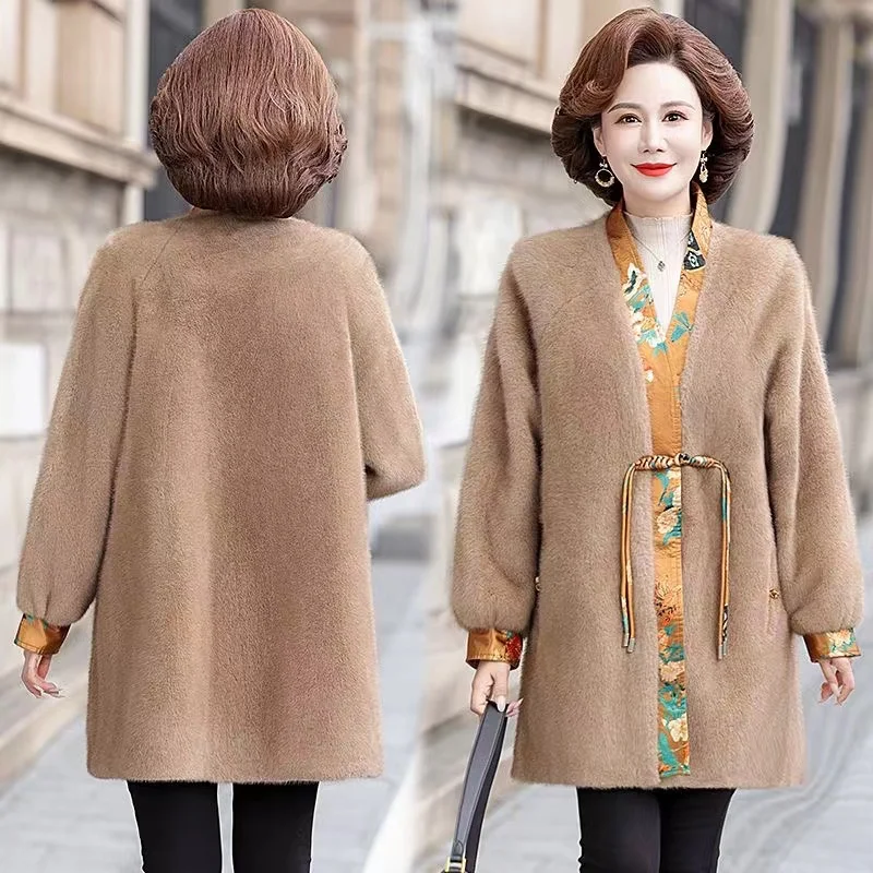 winter-mom's-coat-fashion-and-noble-lady's-fur-one-piece-coat-chinese-chinese-style-middle-and-old-age-women-mink-fleece-furcoat
