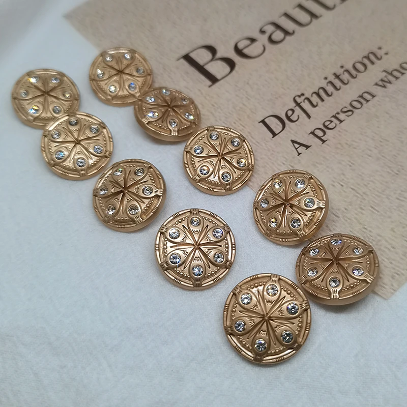 Fashion Accessory Metal Buttons