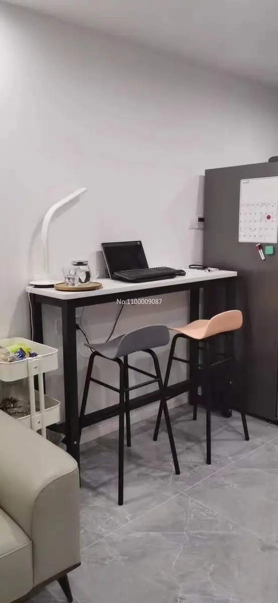 Рисунок 4 - Современное минималистичное искусственное