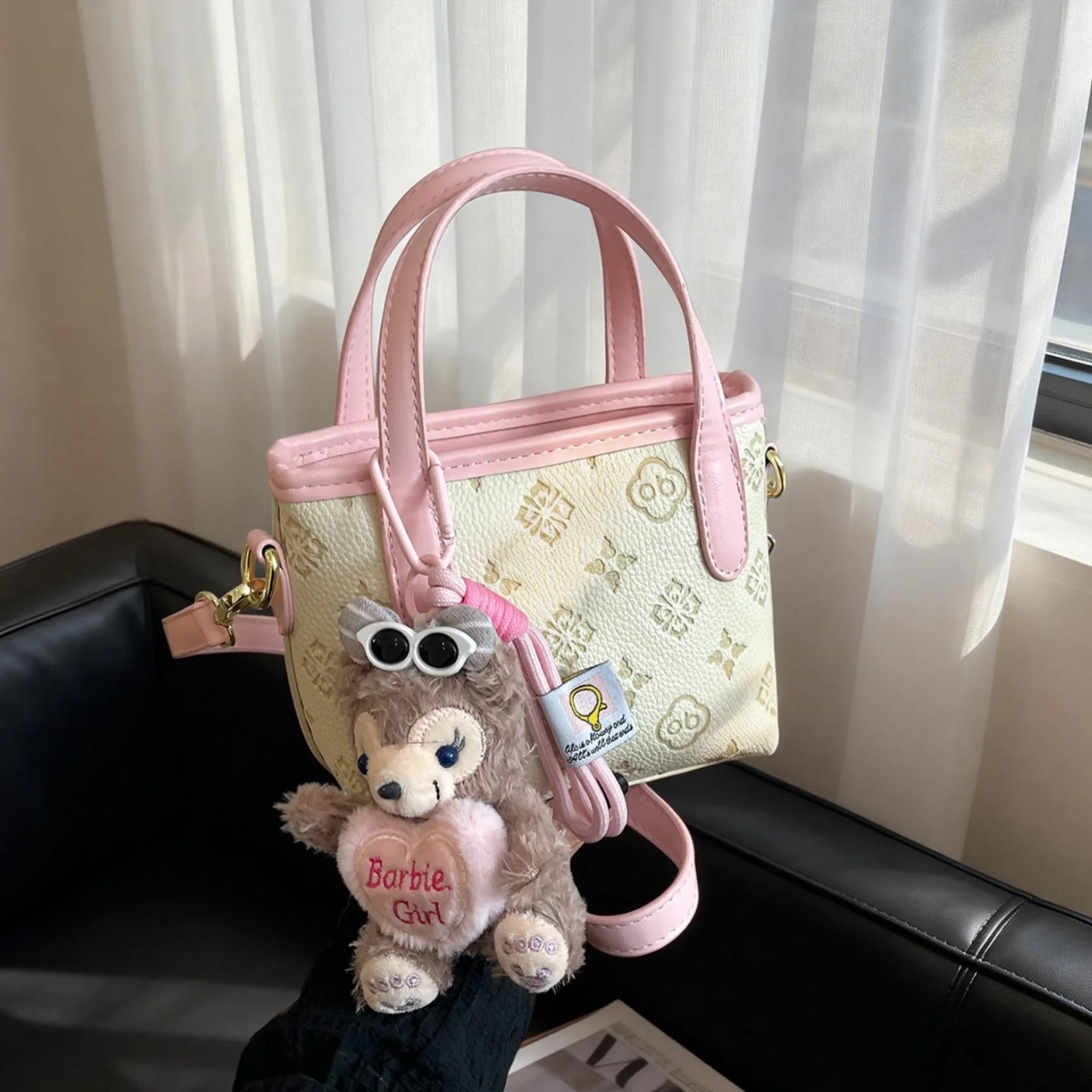 패션 미니 배럴 여성용 2026 데일리 만능 레트로 신상 고퀄리티 패션 스몰 스퀘어 백 럭셔리 레저
