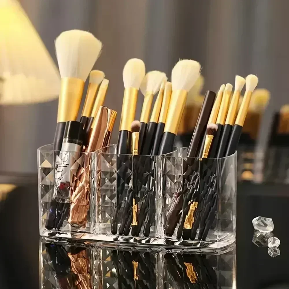 Clear Acrylic Makeup Brush Holder Desk Cosmetic Organiser Lipstick Storage LipstickStorage Holder Stand Diamond Makeup Tools 6