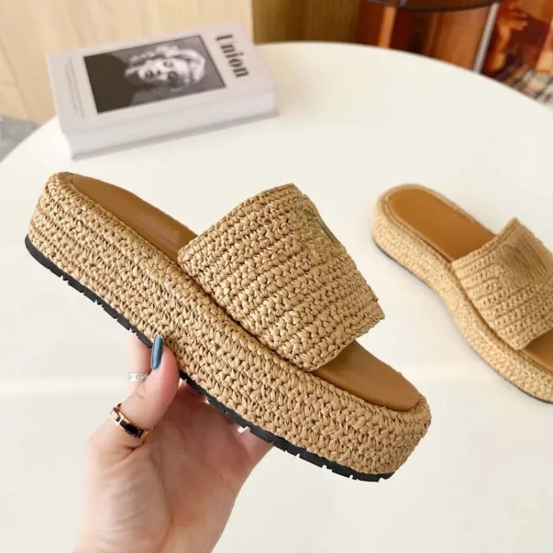 

Women Sandals Pool Slippers Crochet Slides Women's Casual Sandals Platform Wedges Straw Flatform Slipper 35-42 Zapatos De Mujer