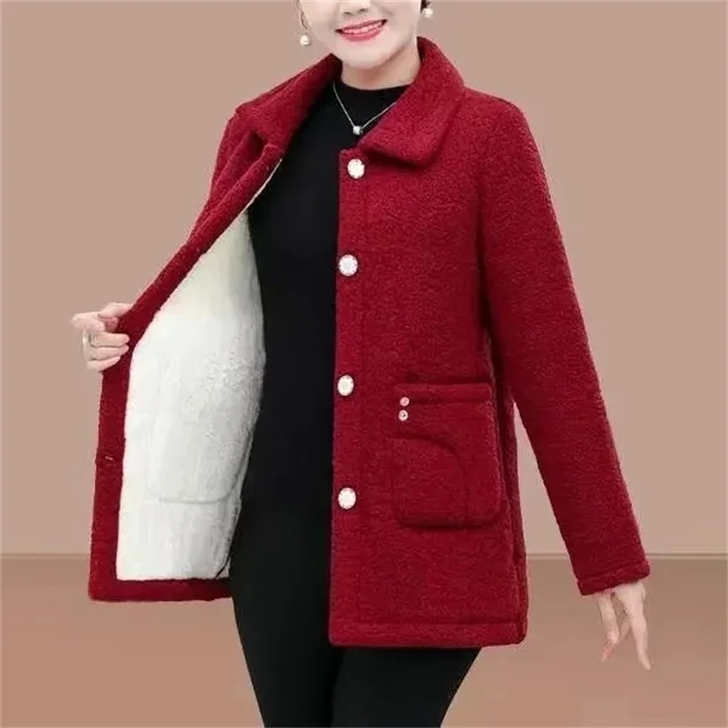 

New Mom Winter Clothes Velvet Thicke Warm Coat Women Lamb Fur Coat Middle-Aged Lady Grain Velvet Coat Female Jacket Outerwear