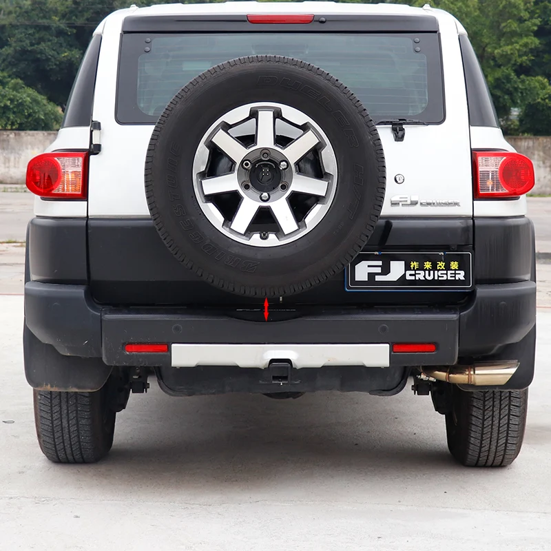 Rear spare tire bracket for Toyota FJ Cruiser