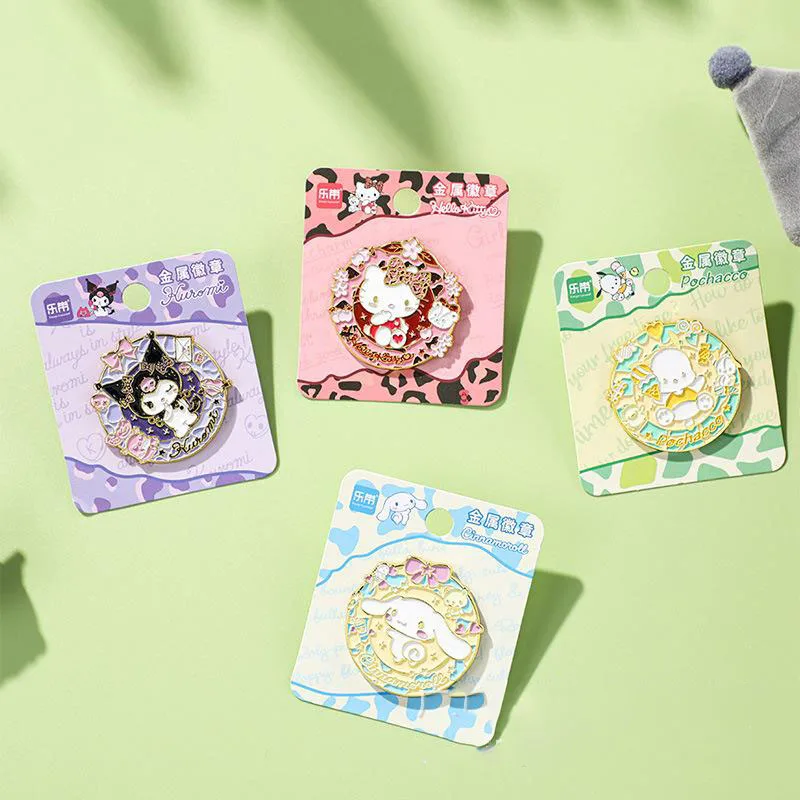 

Милая брошь-помпон Sanrio Kuromi понравико брошь значок памятная медаль «сделай сам» украшение для Девочки Рождественский подарок для детей