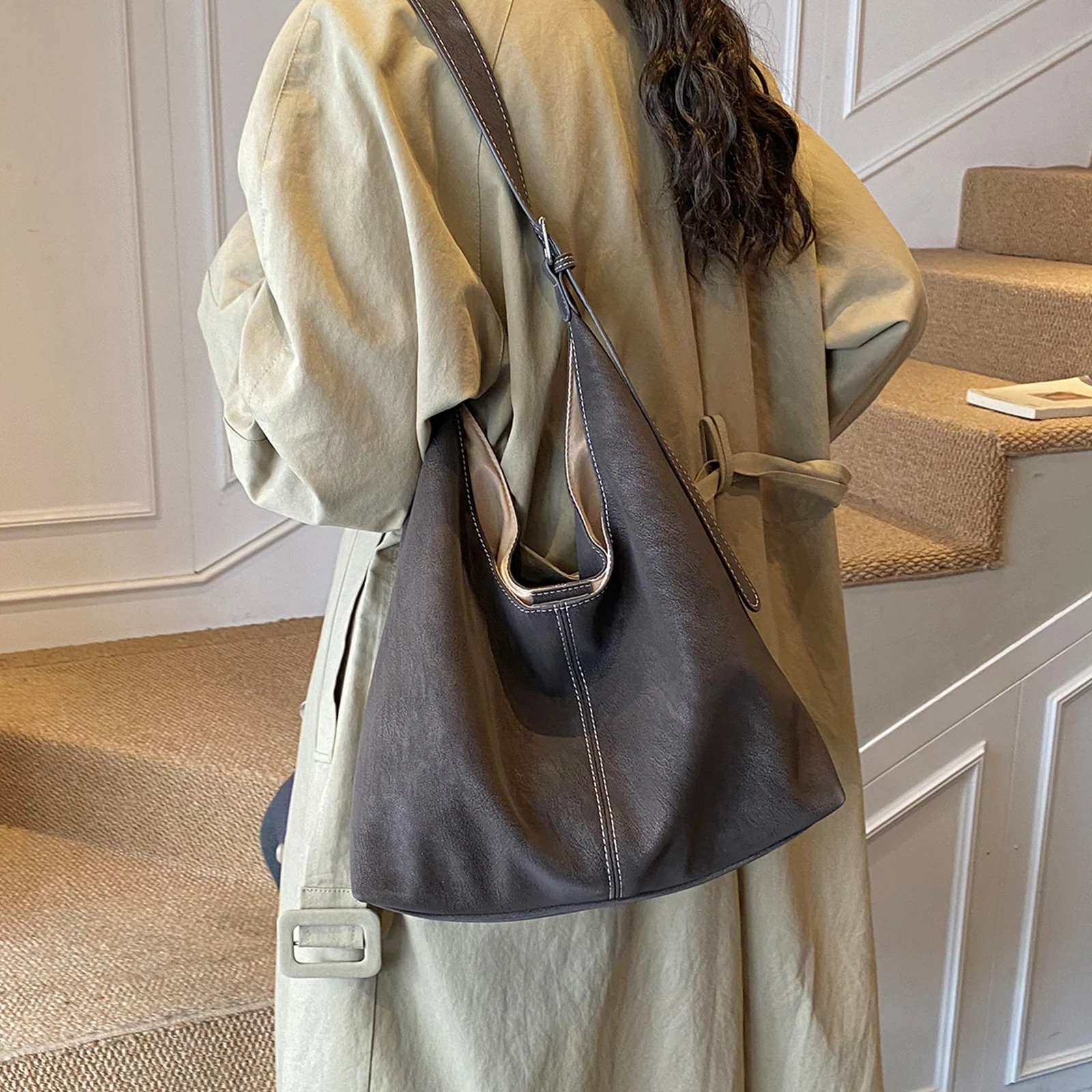 Women PU Leather Shoulder Bag Fashion Underarm Bag with Adjustable Strap Hobo Bags for Travel Dating Shopping