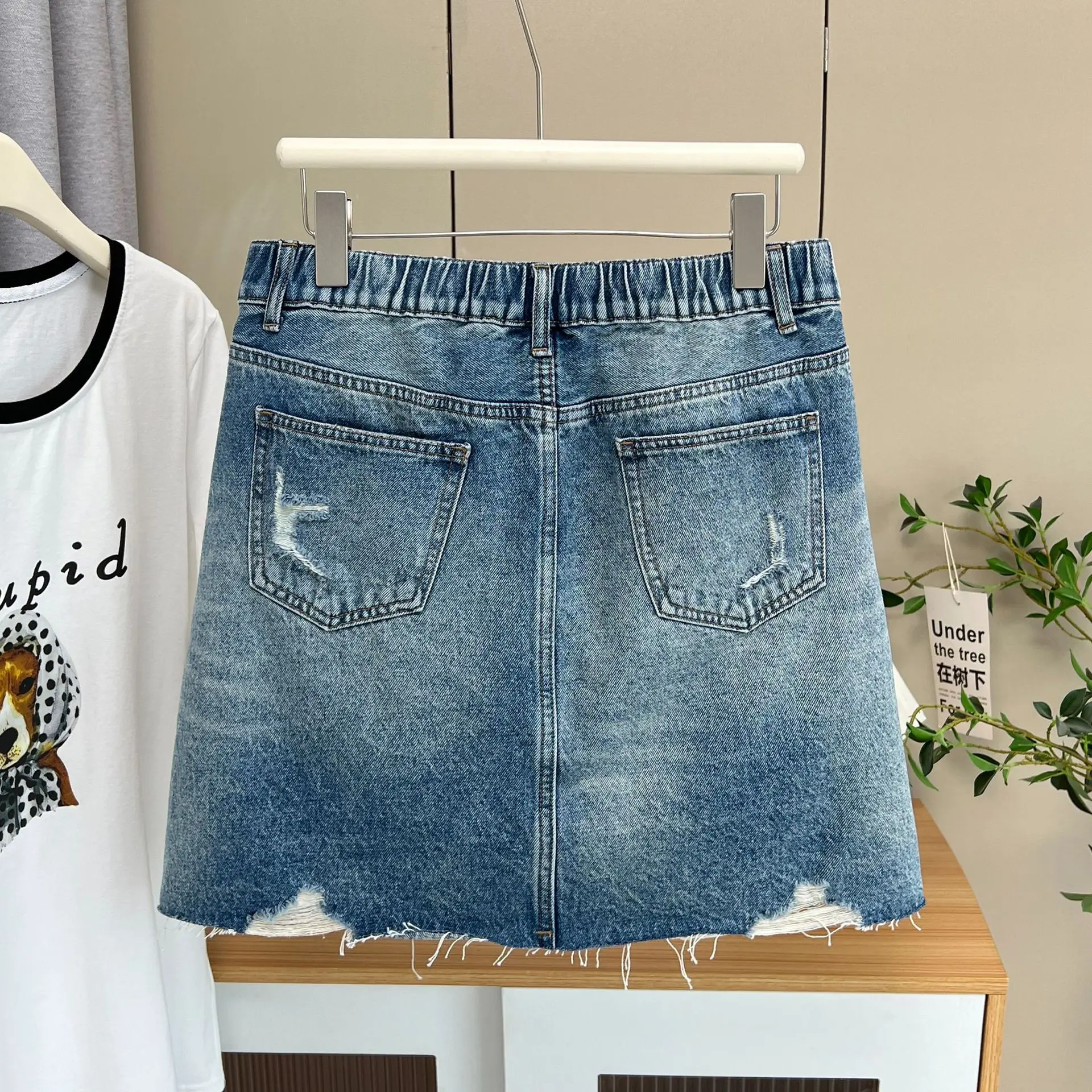 Plus Size Women's Denim Skirt Summer New Fashion Premium Ripped Holes 100KG Mid-length Skirt With Safety Short Pants 9368