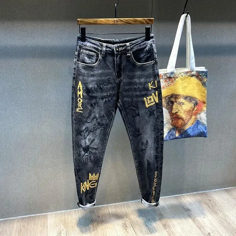 Pantalones vaqueros retro para hombre, ajustados, rasgados, de color azul claro, con estampado Kpop, con agujeros cónicos, para hombre, pantalones vaqueros rotos y rasgados, estéticos, tallas XS