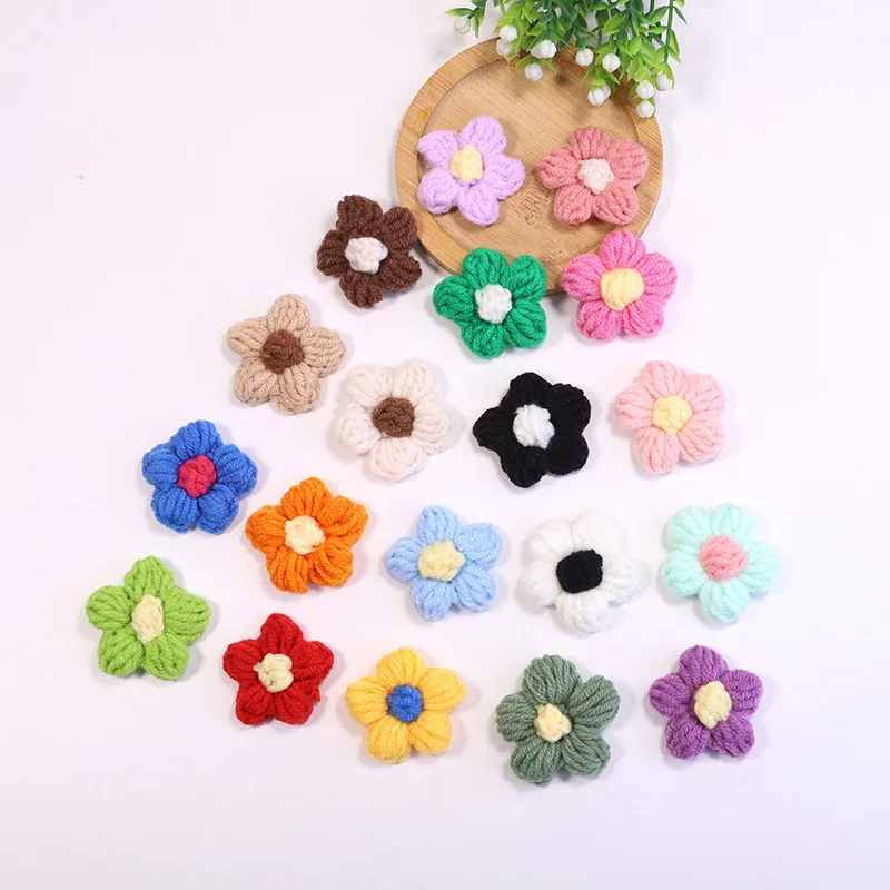 

15PCS Colourful Knitting Hook Flower Sticker DIY 4cm Milk Cotton Puff Flower Patch Clothing Accessories Socks Headdress Decorati