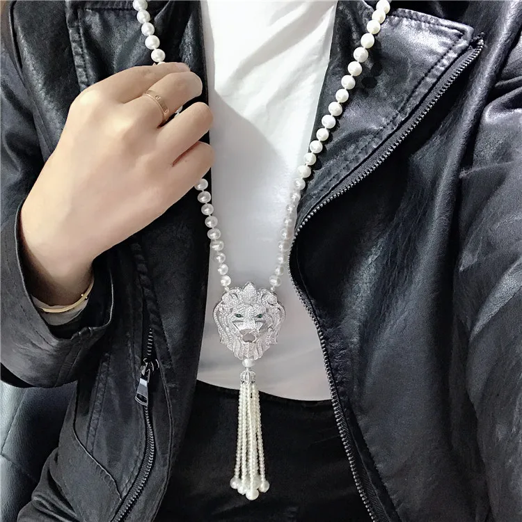 ZI YOU women's fashion jewelry micro inlaid zircon lion accessories freshwater pearl necklace tassel pendant long sweater chain