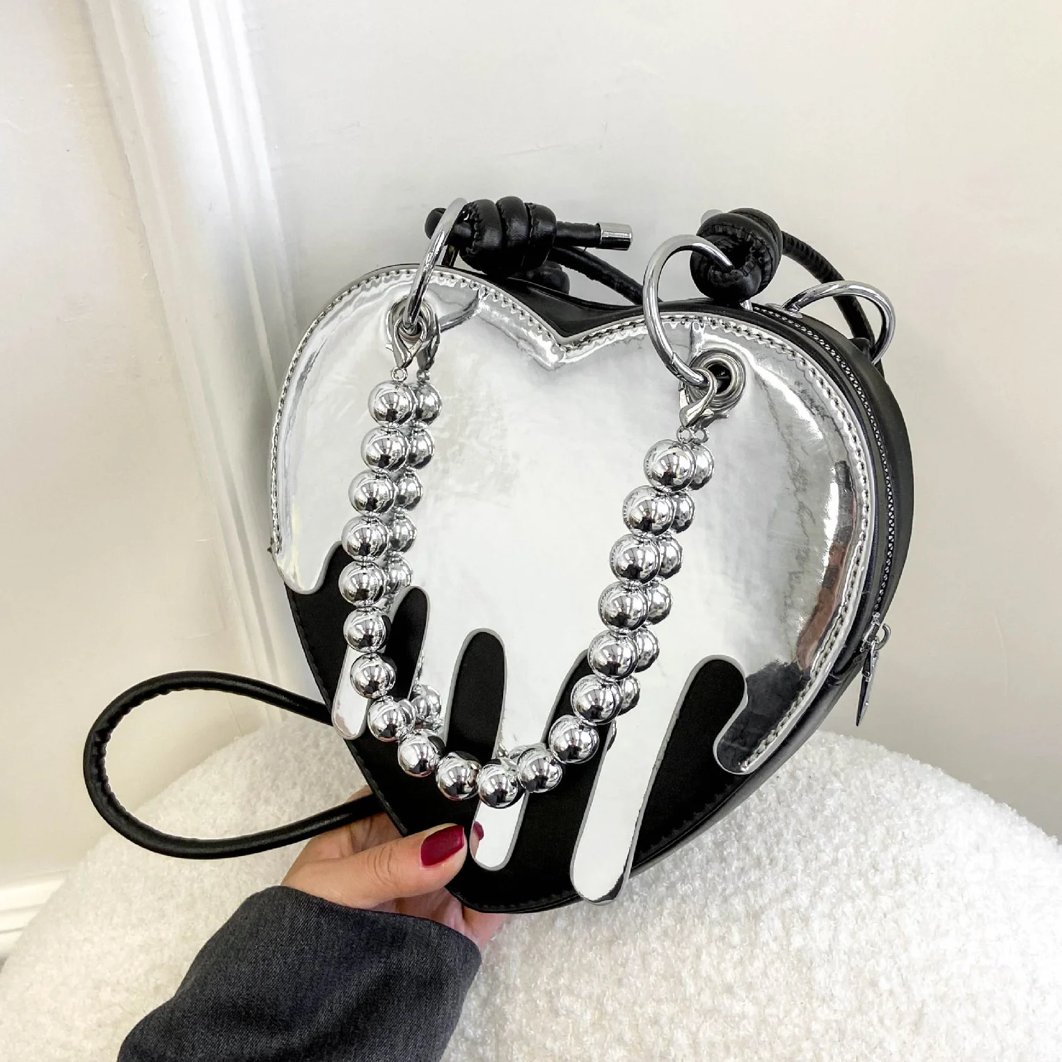 

New Trend Women's Bag Y2K Gothic Spice Girls Heart Handbags Purse 2023 Chain Fashion Street Punk Hip Hop Crossbody Shoulder Bag