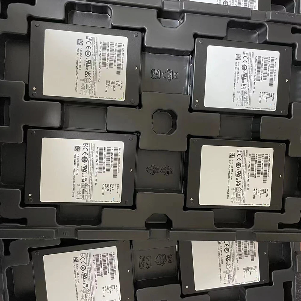 

PM1643A SSD For Samsung Enterprise Server Solid State Drive 7.68T SAS 2.5" MZILT7T6HALA-00007