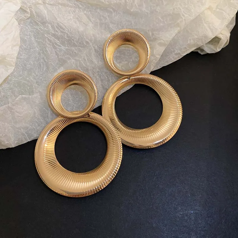Dangle Earrings Vintage Metal Big Round Dangle Earrings for Women Exaggerated Gold Color Long Geometric Statement Earrings Jewelry 2025 New dangle earrings drop earrings long earrings golden earrings ear loops jewelry