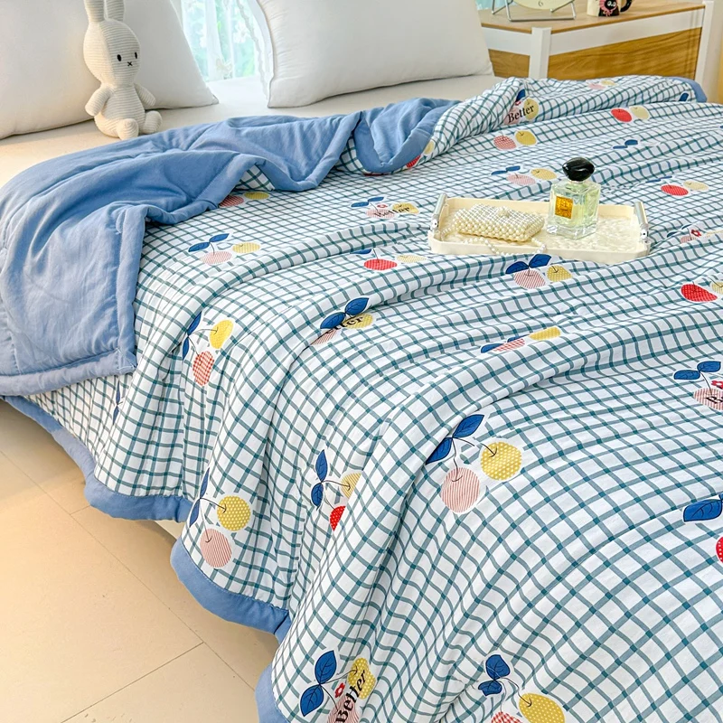 1pc Printed Thin Duvet Simple Style Quilts for Summer Soft Bedspread Adults Kids Room Comforter edredones (No Pillowcase)