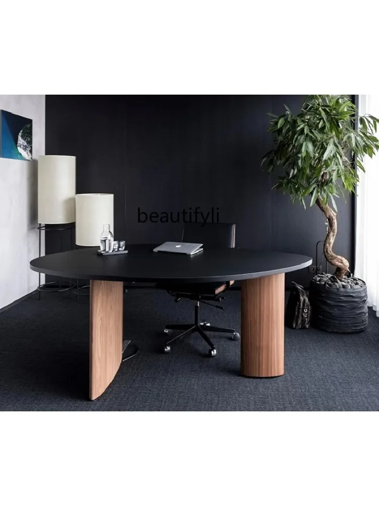 Рисунок 2 - Индивидуальный стол из твердой