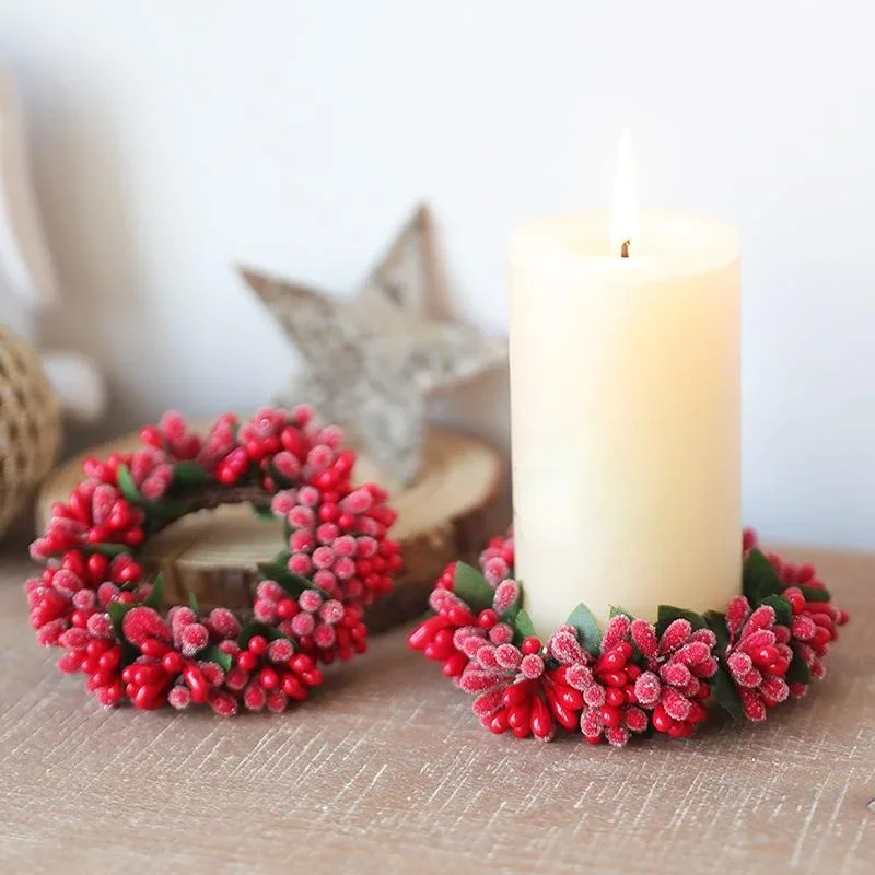 

Christmas Candle Garland Simulated Berry Xmas Wreath Candle Holder Mini Candle Ring for Wedding Party Living Room Dining Table